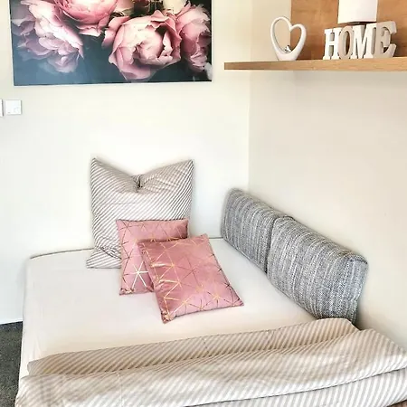 Likedaheim Rosbach vor der Höhe