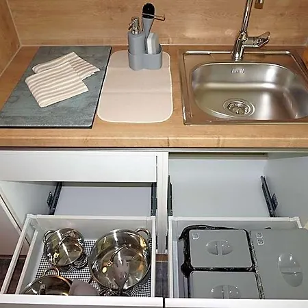 Likedaheim Aparthotel Rosbach vor der Hohe
